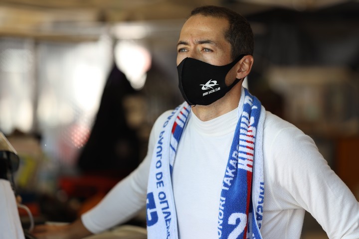 スタート進行: ジョアオ・パオロ・デ・オリベイラ（KONDO RACING）