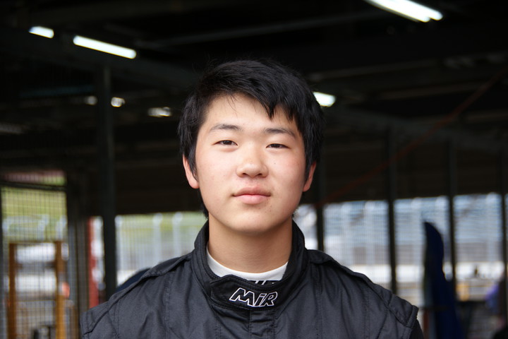 予選2位の度会太一（オートバックスドラゴコルセ）