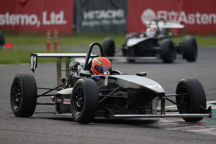 予選6位は森山冬星（DIXCEL☆ROYAL/MYST）