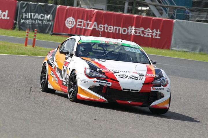 ST-4クラスポールポジションは坪井翔／細川慎弥／堀尾風允組（310号車・GR Garage水戸インターGR86）