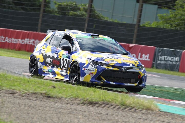 ST-Qクラスの井口卓人／佐々木雅弘／MORIZO／松井孝允組（32号車・ORC ROOKIE Corolla H2 concept）