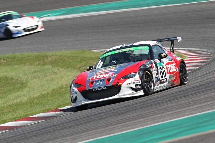 ST-5クラス優勝は武地孝幸／太田達也／大野尊久／猪股京介組（66号車・odula TONE MOTULロードスター）