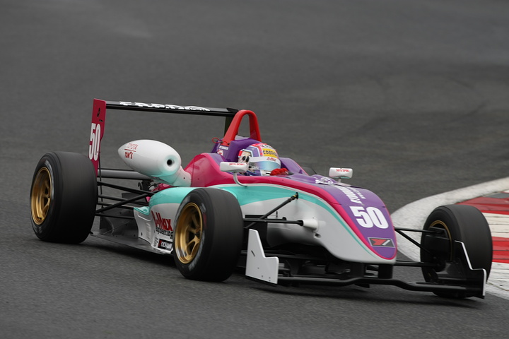 2011年全日本F3第3戦、関口雄飛(B-MAX ENGINEERING)は復帰レースで初優勝を飾る