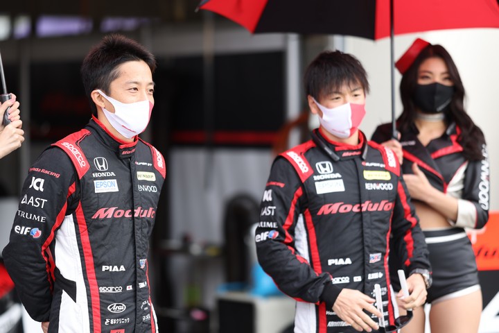 ドライバーアピアランス: Modulo Nakajima Racing（伊沢拓也／大津弘樹）