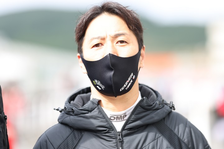 ドライバーアピアランス: 星野一樹（GAINER）