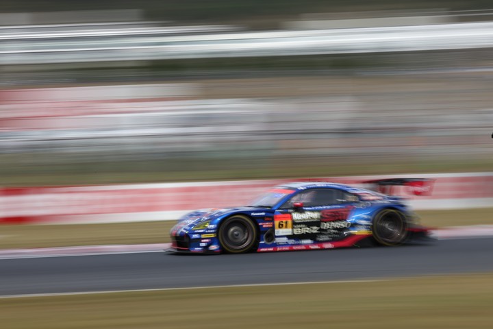 決勝レース: SUBARU BRZ R&D SPORT（井口卓人／山内英輝）