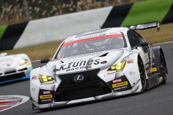 決勝レース: K-tunes RC F GT3（新田守男／阪口晴南）