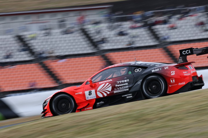 決勝レース: ARTA NSX-GT（野尻智紀／福住仁嶺）