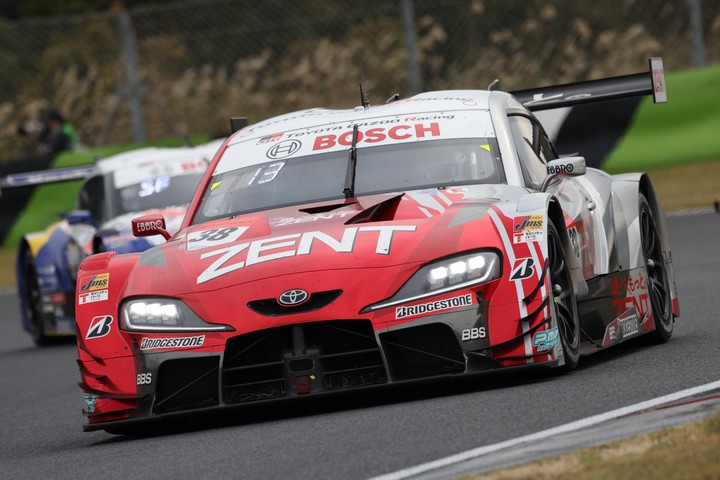 GT500クラス決勝2位は38号車ZENT CERUMO GR Supra（立川祐路／石浦宏明）