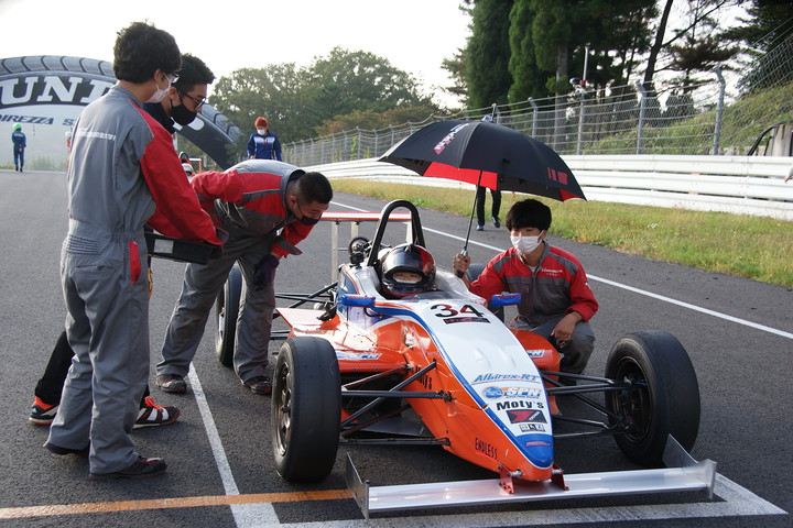 磐上隼斗（新潟国際自動車ワコーズED KKS）