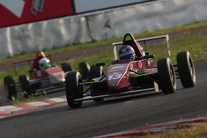 決勝5位は四倉悠聖（ZAP日本平中自動車10V ED）