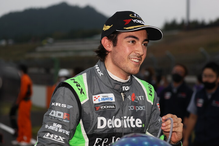 優勝したジュリアーノ・アレジ（TOM'S）