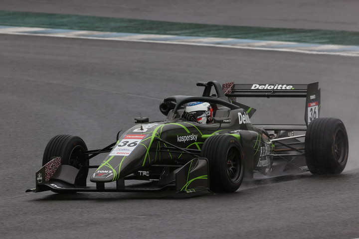 優勝はジュリアーノ・アレジ（Deloitte. TOM'S 320）