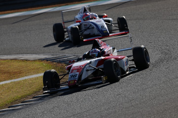 荒川麟と木村偉織のトップ争い