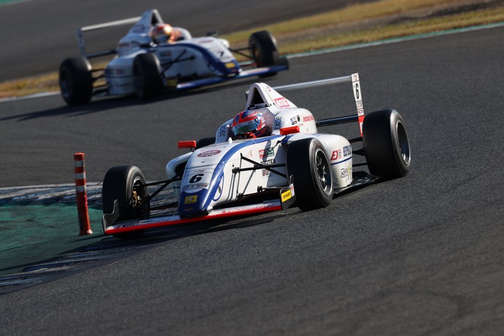 第11戦予選2位、第12戦予選4位の木村偉織（HFDP/SRS/コチラレーシング）