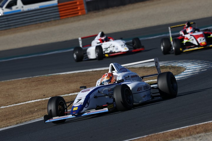 決勝2位は太田格之進（HFDP/SRS/コチラレーシング）