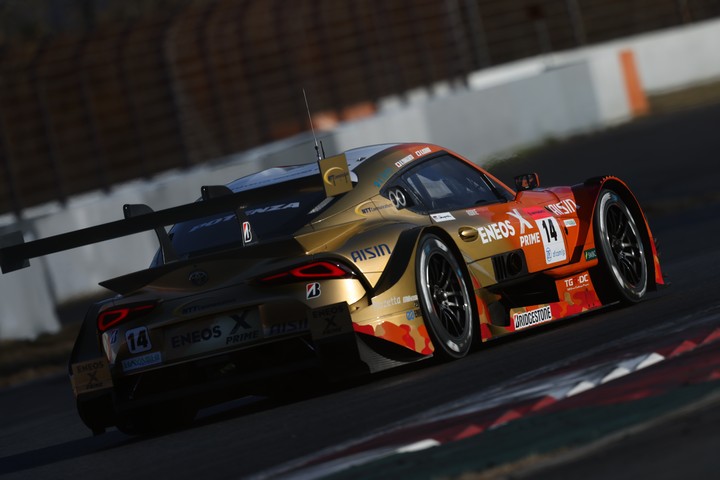 GT500クラスポールポジションはENEOS X PRIME GR Supra（大嶋和也／山下健太）