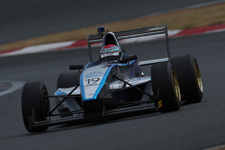 予選3位でジェントルマンクラスポールポジションのハンマー伊澤（令和雪合戦ハンマーR☆ハヤテ）