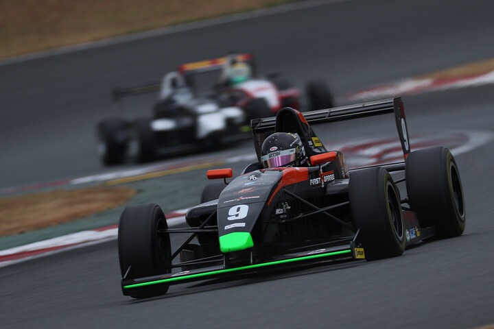 予選6位は大竹将光（スーパーウインズ&ISP）