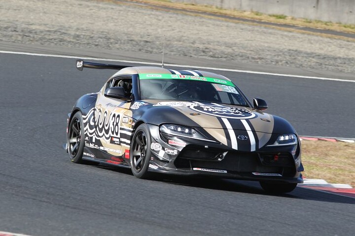 ST-1クラスポールポジションはmuta Racing GR SUPRA（堤優威／阪口良平／堀田誠）