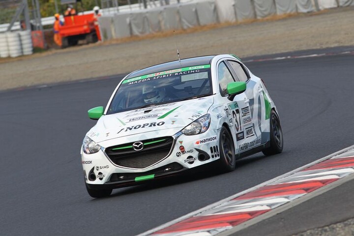ST-QクラスのMAZDA SPIRIT RACING Bio concept DEMIO（井尻薫／前⽥育男／寺川和紘／関豊）