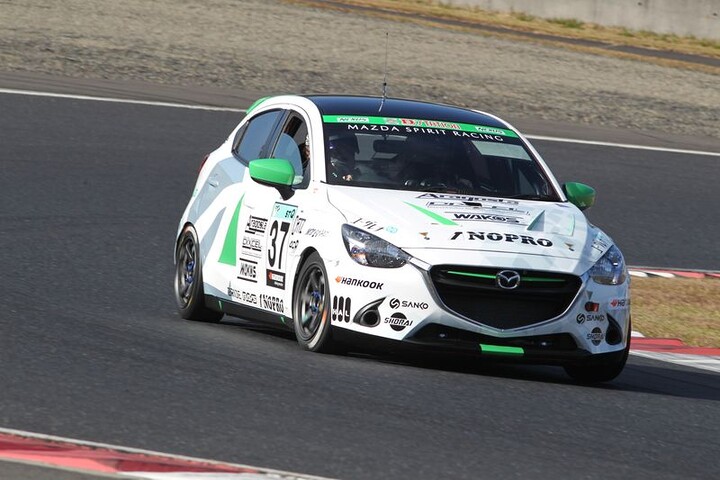 ST-Qクラスで初登場したバイオ燃料車のMAZDA SPIRIT RACING Bio concept DEMIO（井尻薫／前⽥育男／寺川和紘／関豊）