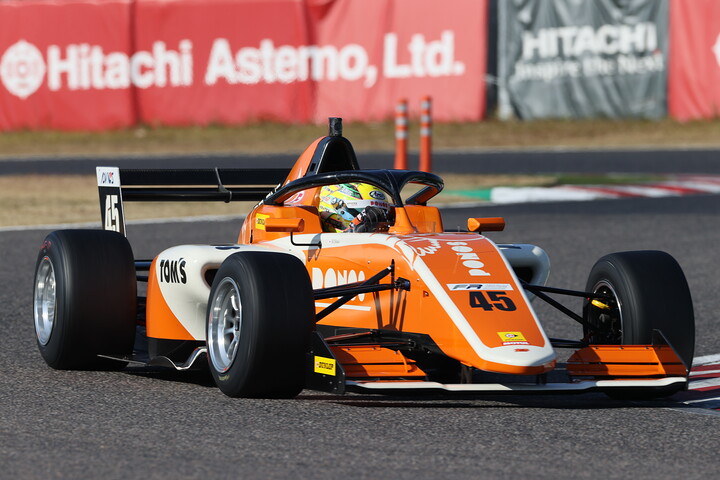 ポールポジションは大草りき（PONOS Racing）