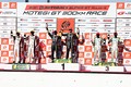 表彰式: GT300クラスのトップ3チーム