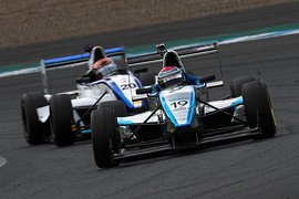 優勝はハンマー伊澤（令和雪合戦ハンマーR☆ハヤテ）