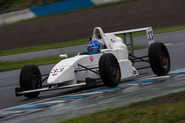 予選2位は伊藤慎之典(テイクファーストチャリ走10V) 予選2位は伊藤慎之典(テイクファーストチャリ走10V)