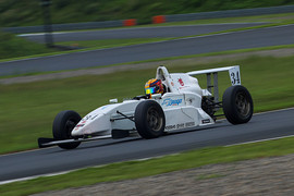 予選2位は渡会太一(オートバックスドラゴコルセ) 予選2位は渡会太一(オートバックスドラゴコルセ)