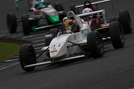 決勝5位は渡会太一(オートバックスドラゴコルセ) 決勝5位は渡会太一(オートバックスドラゴコルセ)