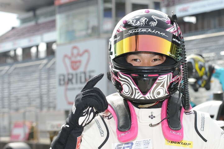 優勝した澤龍之介（SUTEKINA RACING TEAM）