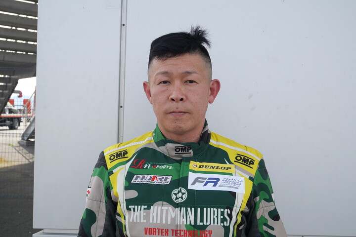 第1, 2, 3戦ともマスタークラスポールポジションのHIROBON（Rn-sports）