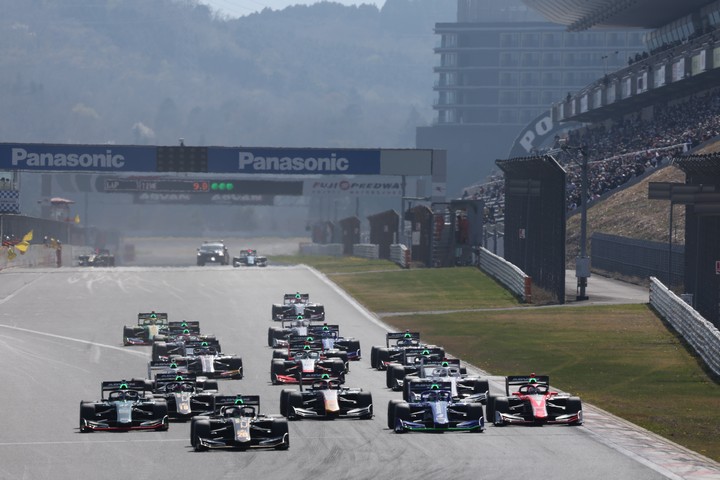 決勝がスタートした