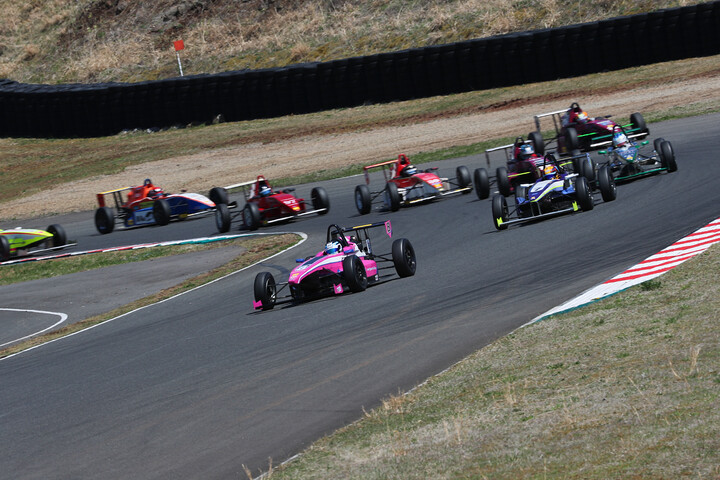 決勝がスタートした