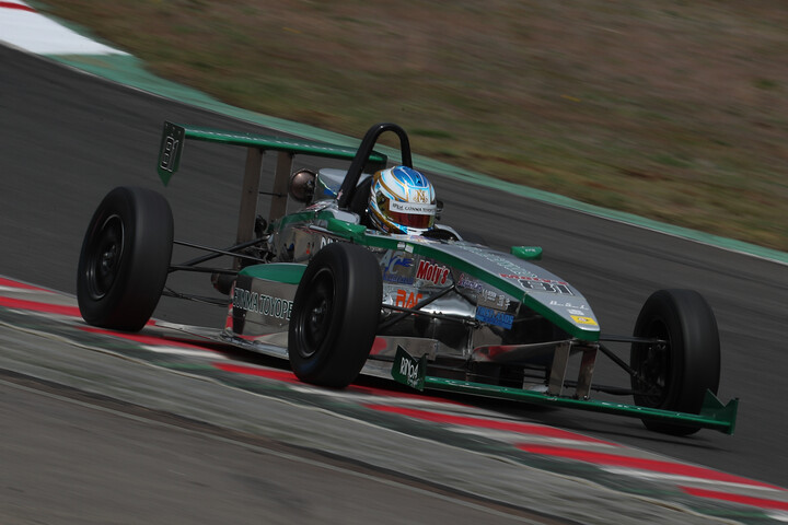 予選4位は内田涼風（群馬トヨペットTeam RiNoA ED）