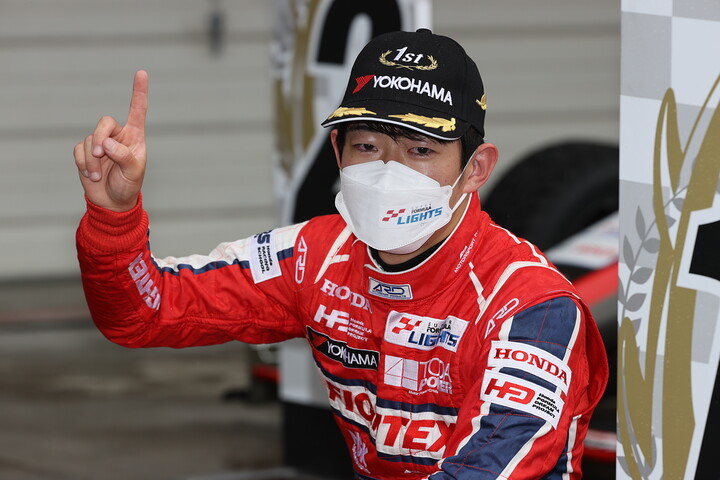 初優勝の太田格之進（TODA RACING）