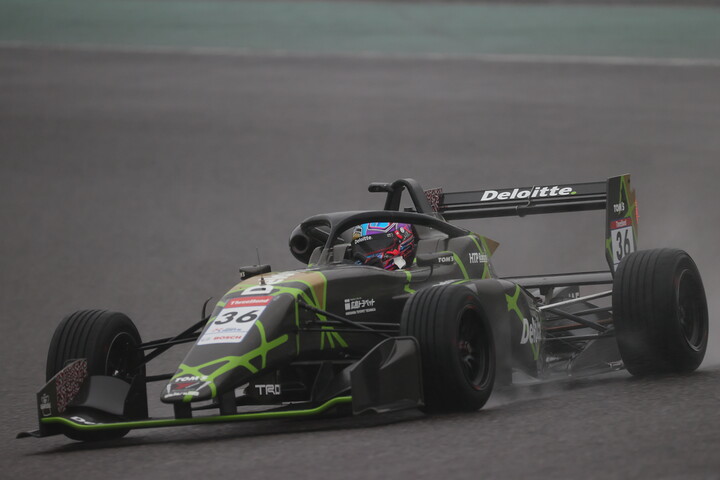 決勝3位は古谷悠河（Deloitte. HTP TOM'S 320）