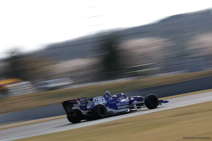 決勝: サッシャ・フェネストラズ（REALIZE Corporation KONDO SF19）