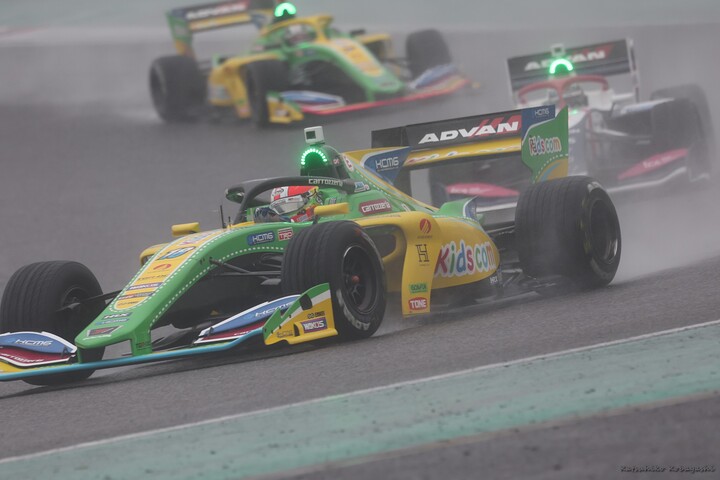 決勝: 国本雄資（Kids com KCMG Elyse SF19）