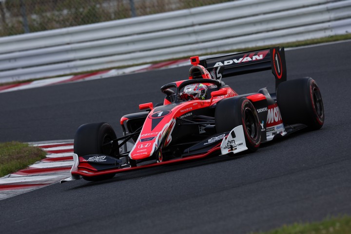 ポールポジションは野尻智紀（TEAM MUGEN MOTUL SF19）