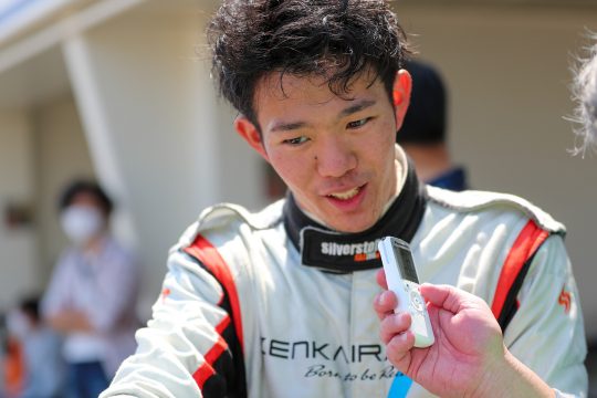 決勝5位の武者利仁(ゼンカイレーシング遊戯闘速ED)