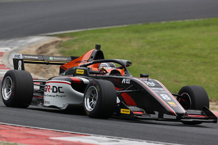 決勝2位は小山美姫（TGR-DC F111/3）