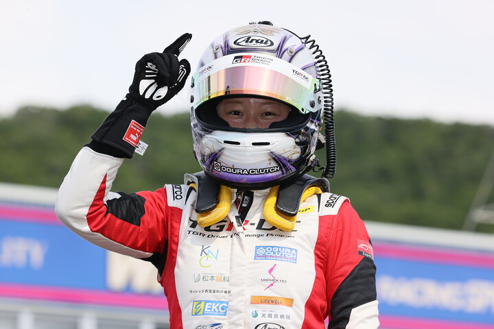 優勝した小山美姫（Super License）