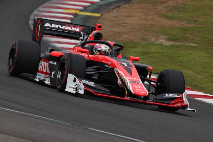 ポールポジションは野尻智紀（TEAM MUGEN MOTUL SF19）