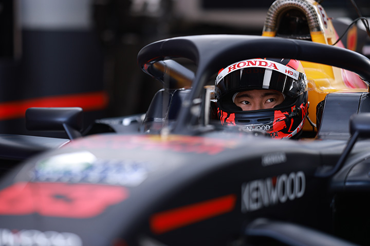 予選11位の佐藤蓮（Red Bull TEAM GOH G01 SF19）