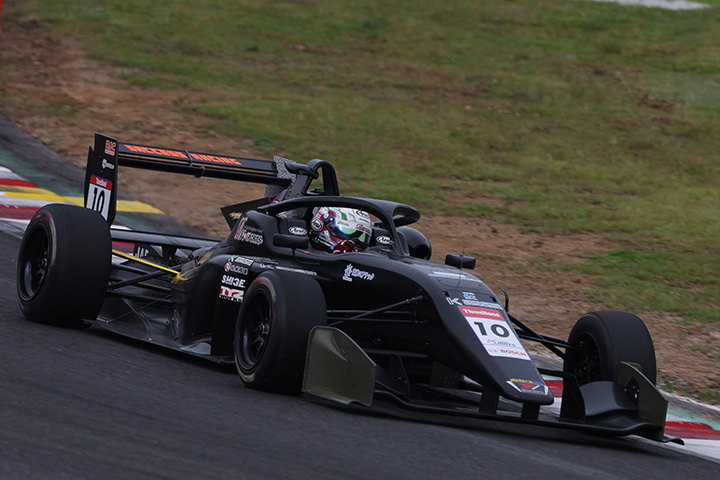 決勝ではリタイアに終わった川合孝汰（Rn-sports 320）