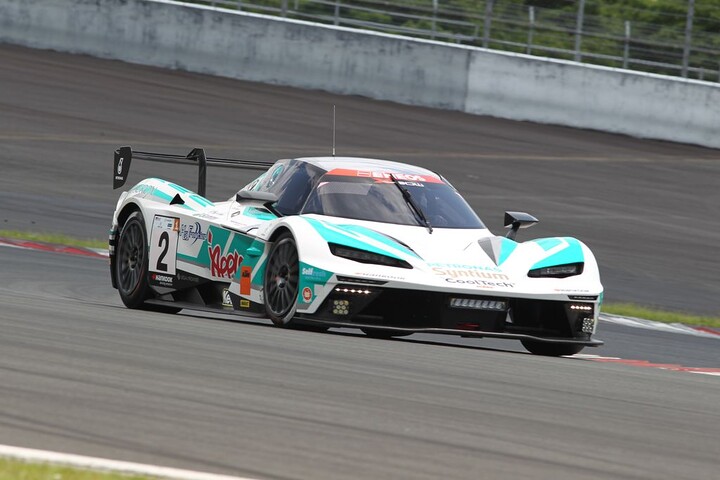 ST-1クラスポールポジションは2号車シンティアムアップルKTM（井田太陽／加藤寛規）