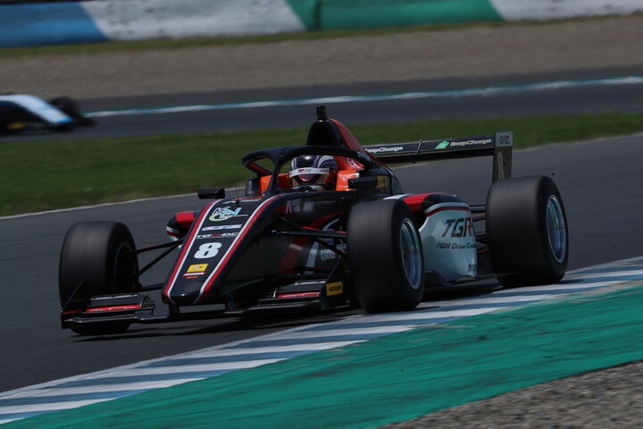 第3戦レース7決勝: 優勝は小山美姫（TGR-DC F111/3）